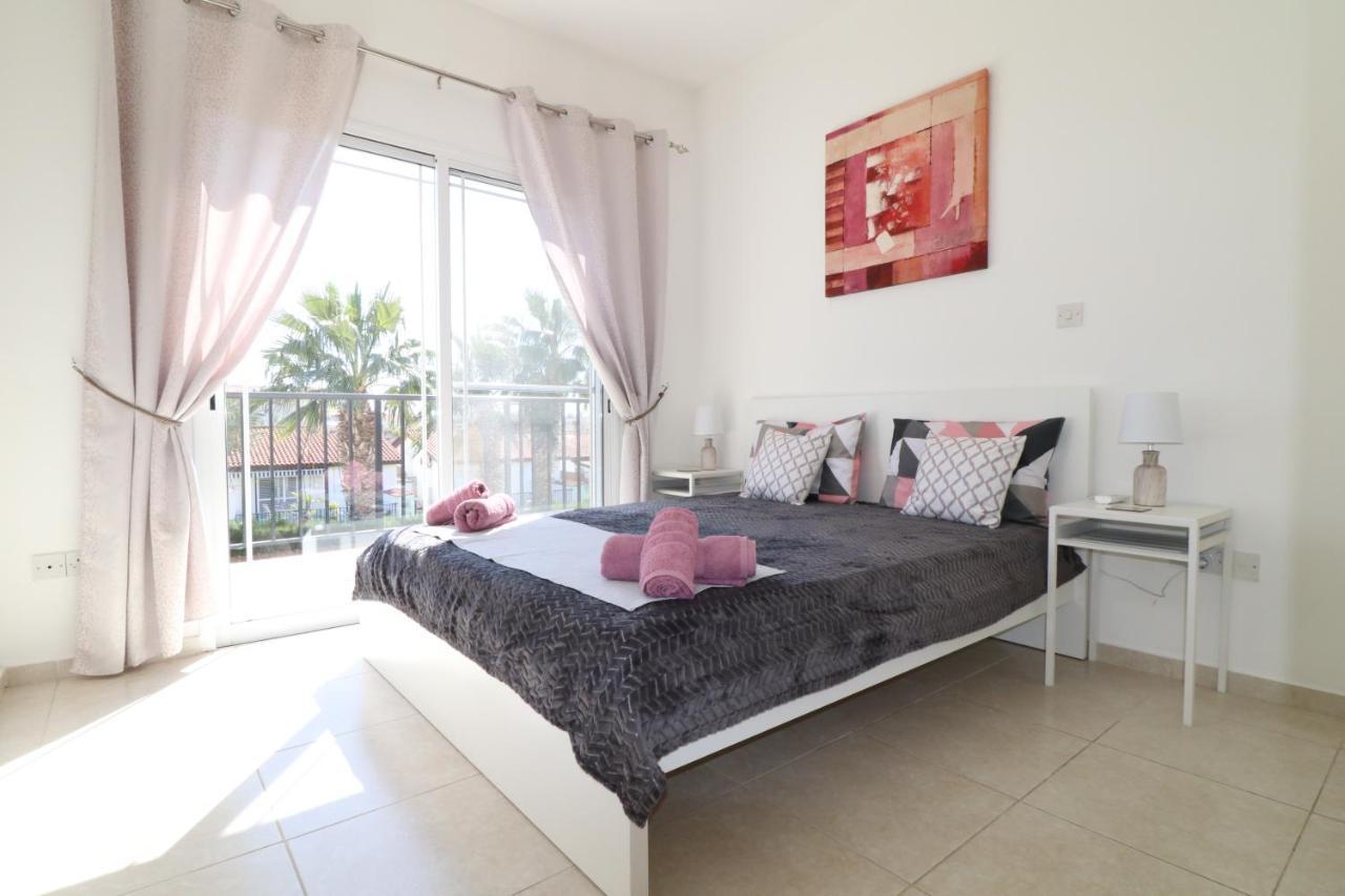 Cyking 2 Bed Apartment With Pool & 10 Min To Beach Paphos Eksteriør bilde