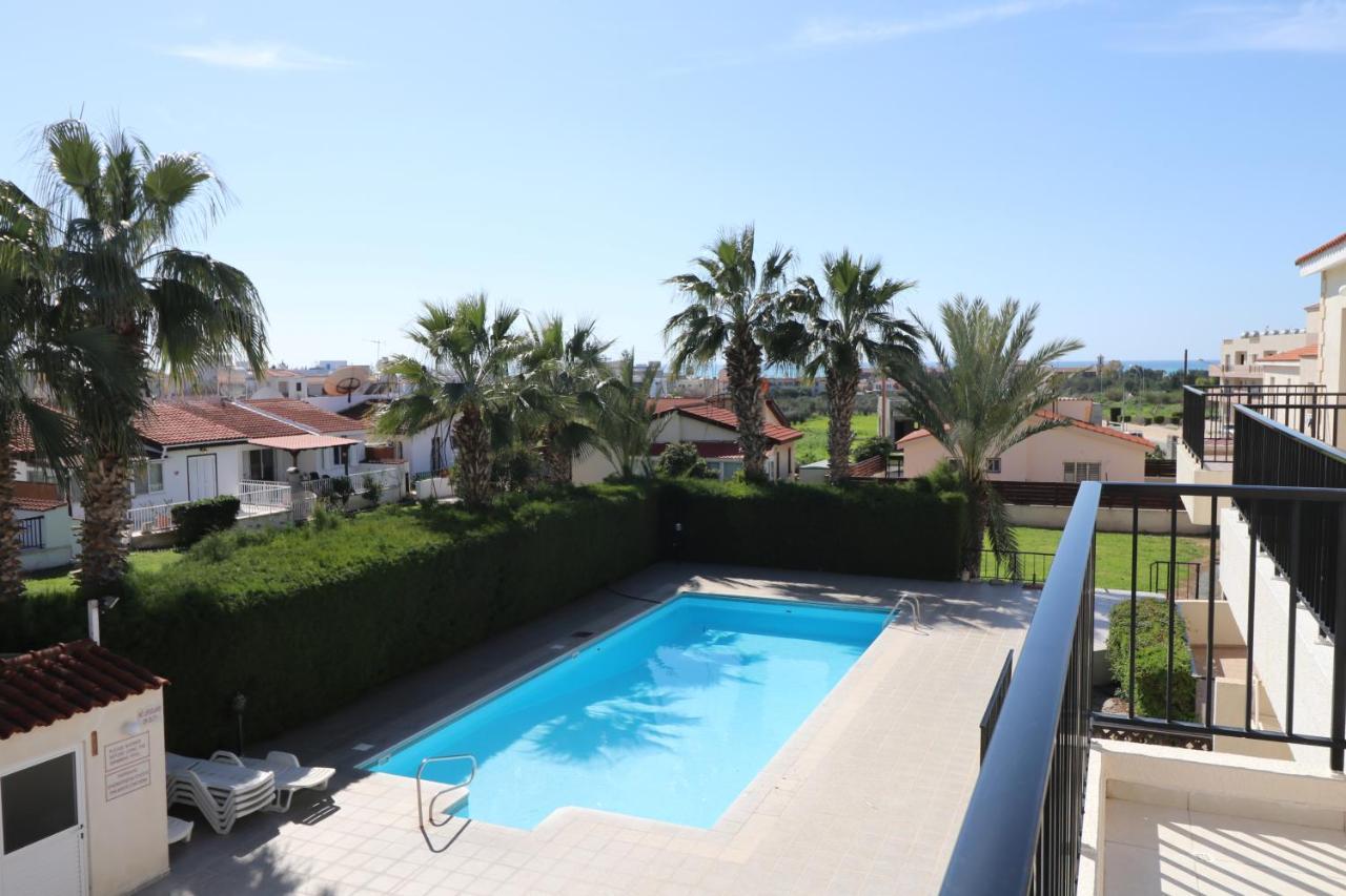 Cyking 2 Bed Apartment With Pool & 10 Min To Beach Paphos Eksteriør bilde